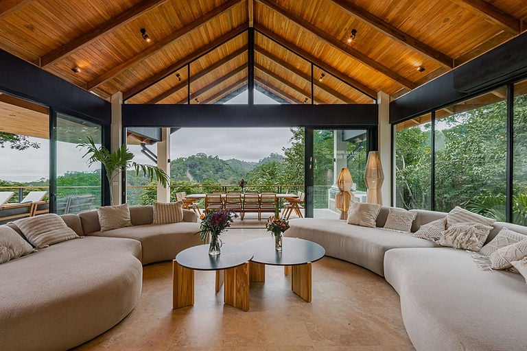 Villa Bahia Oceanview Designer Retreat