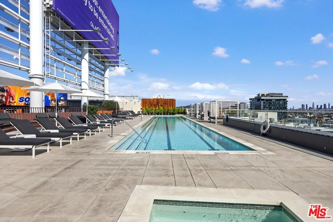 6250 Hollywood Blvd, #5J
