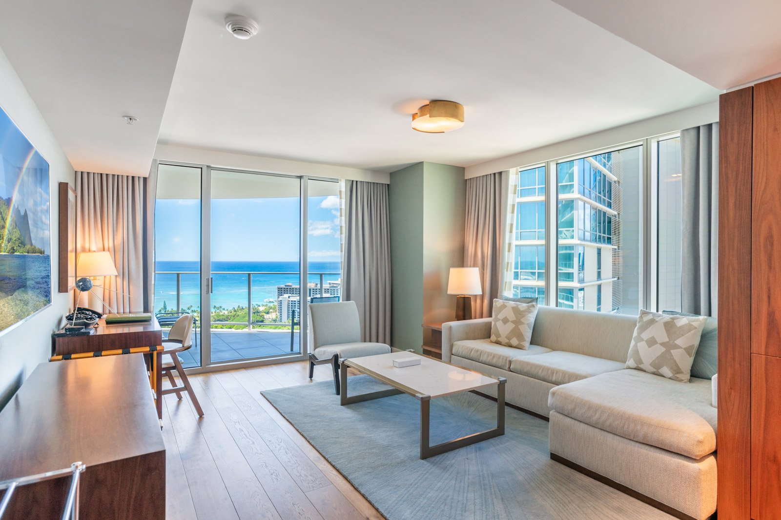 2139 Kuhio Ave #3201