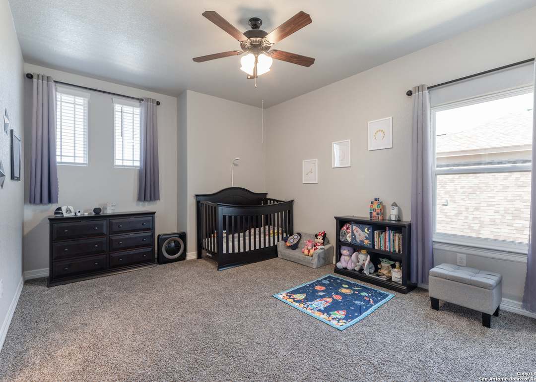 7639 Hays Hl