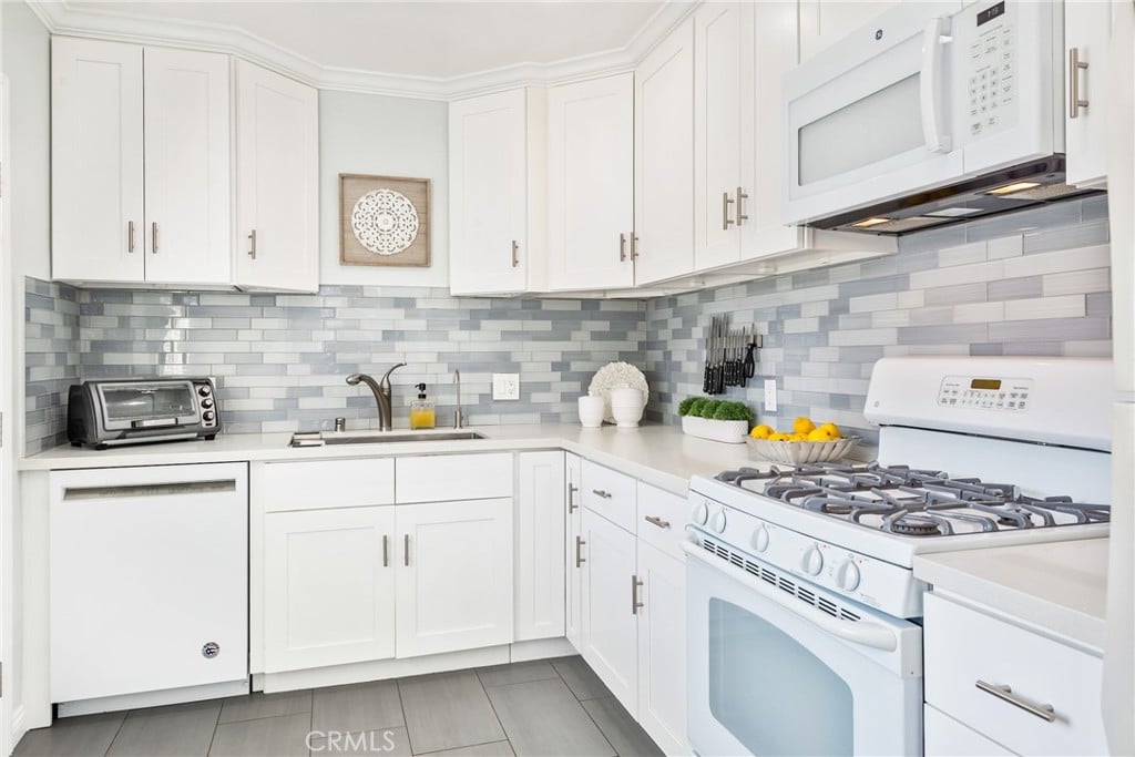Charming Redondo Beach Home with Modern Touches and Timeless Appeal