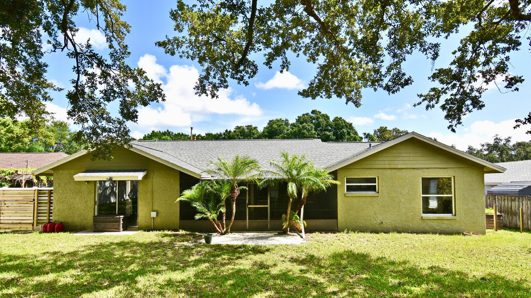 Three-Bedroom for Lease in Orlando's Bay Lakes Neighborhood