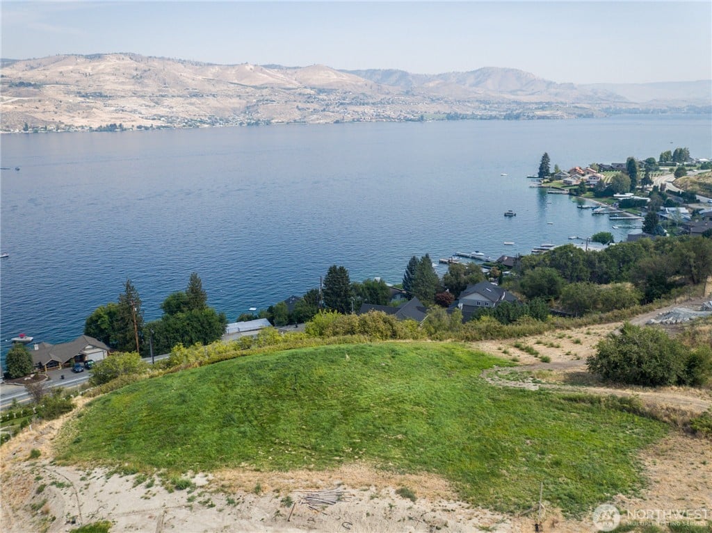 275 Bene Vista Ln