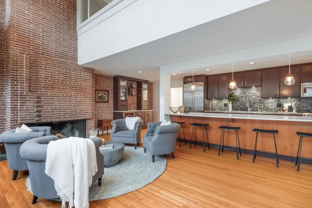3708 Edgemont Blvd