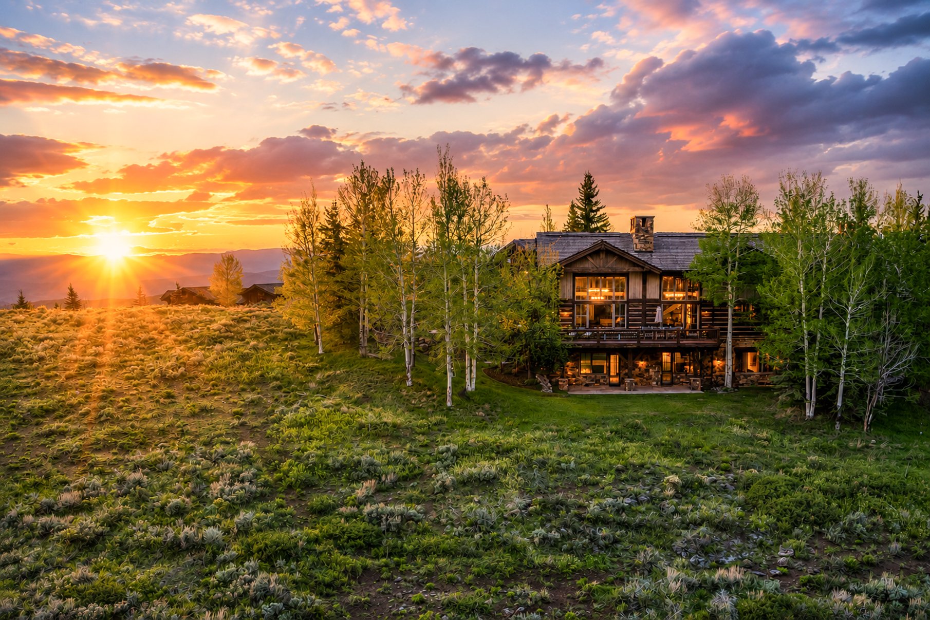 1092 The Summit Trail