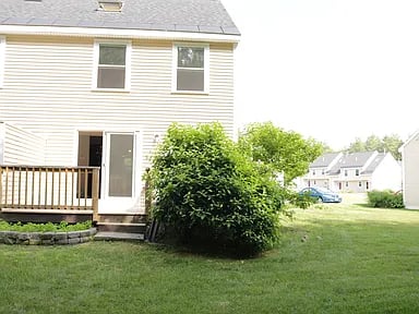 24 Great Falls Dr