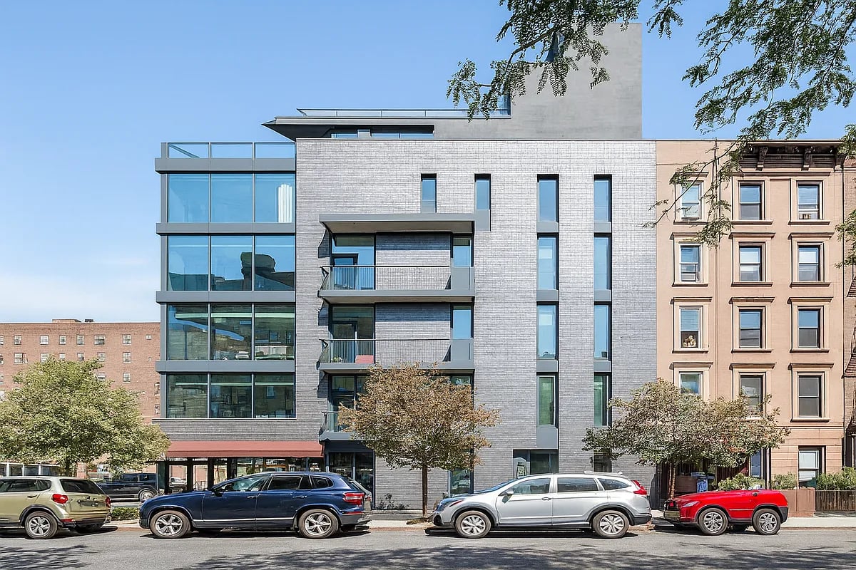 1 7th Ave S, #4