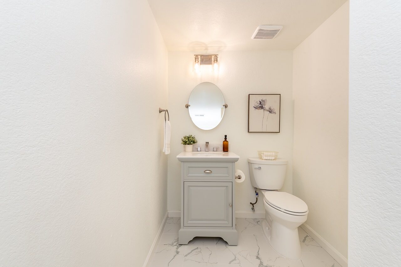 Gorgeous Remodeled Ponderosa Home!