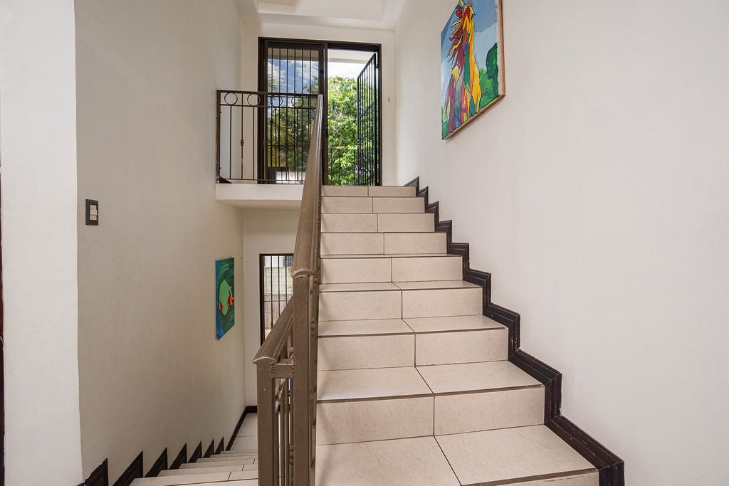 Casa Reye | Stunning 3-Bedroom Beach Home with Rooftop Ocean Views and Private Pool in Surfside, Playa Potrero