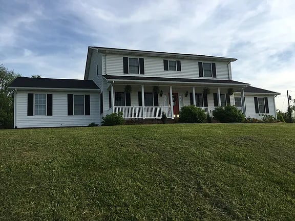 155 Riverside Dr