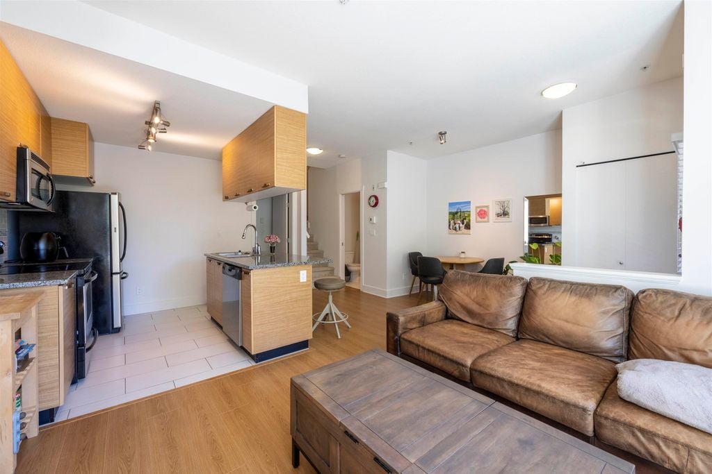7418 Byrnepark Walk, #104