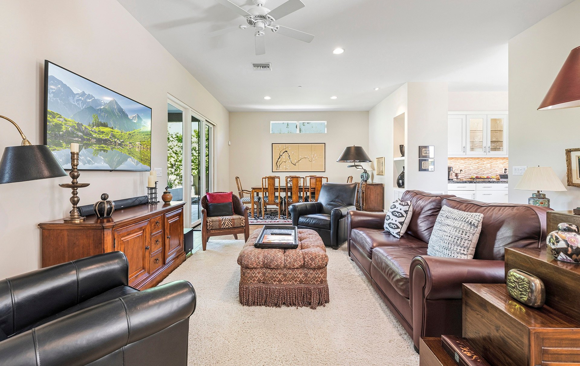 5434 E Lincoln Drive 19