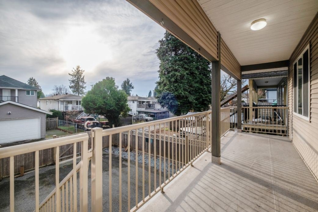 1954 Grant Ave