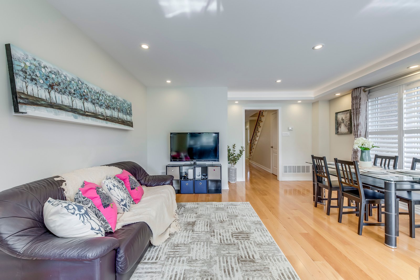 1038 Windbrook Grove