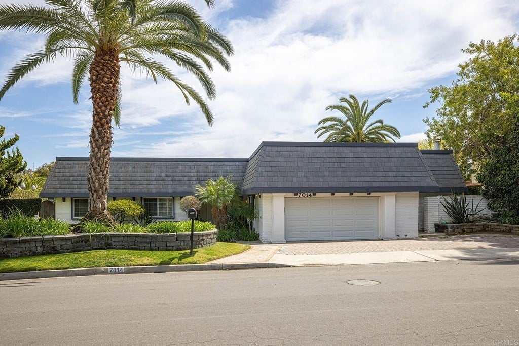 7014 Estrella De Mar Rd