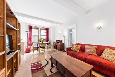110 W 86th St, #4D