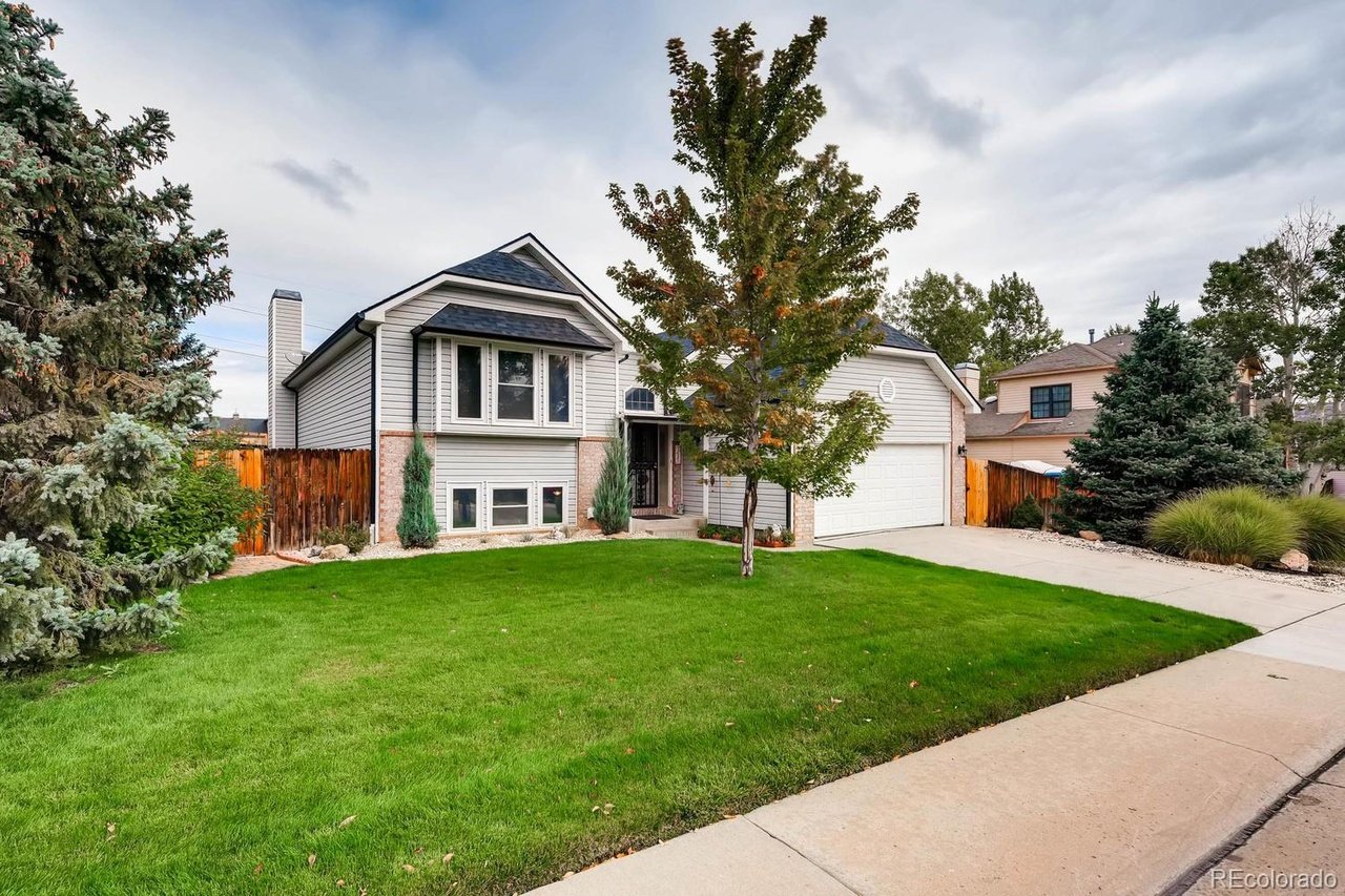 12331 W Prentice Pl