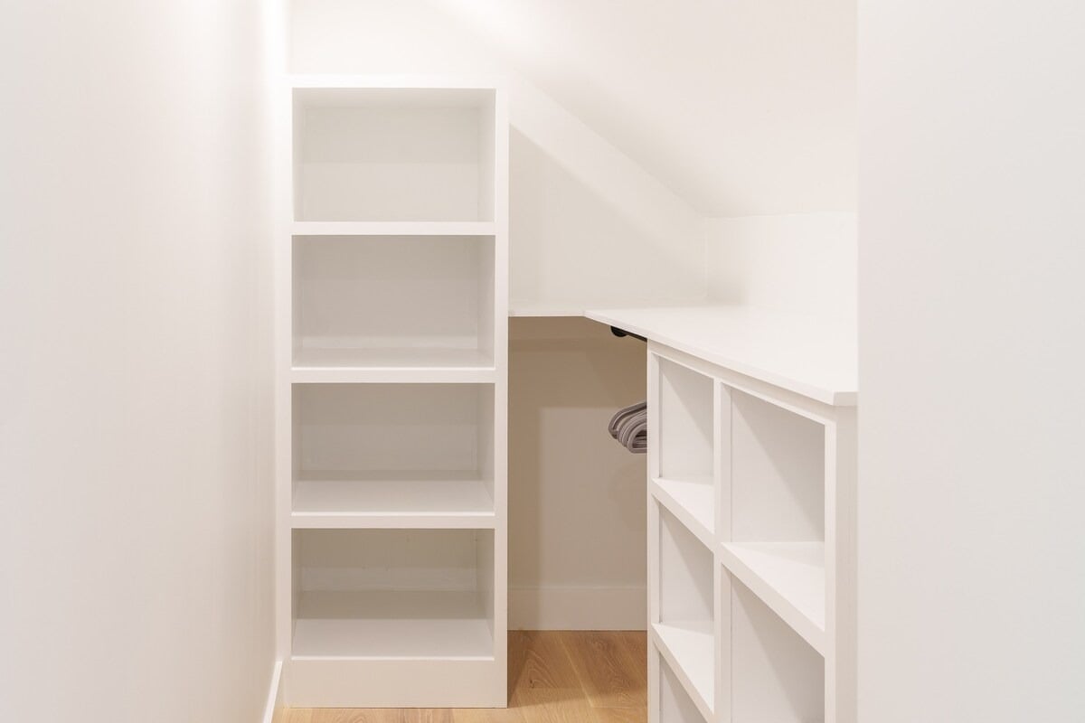 Edgartown Designer Retreat With Pool & Hot Tub