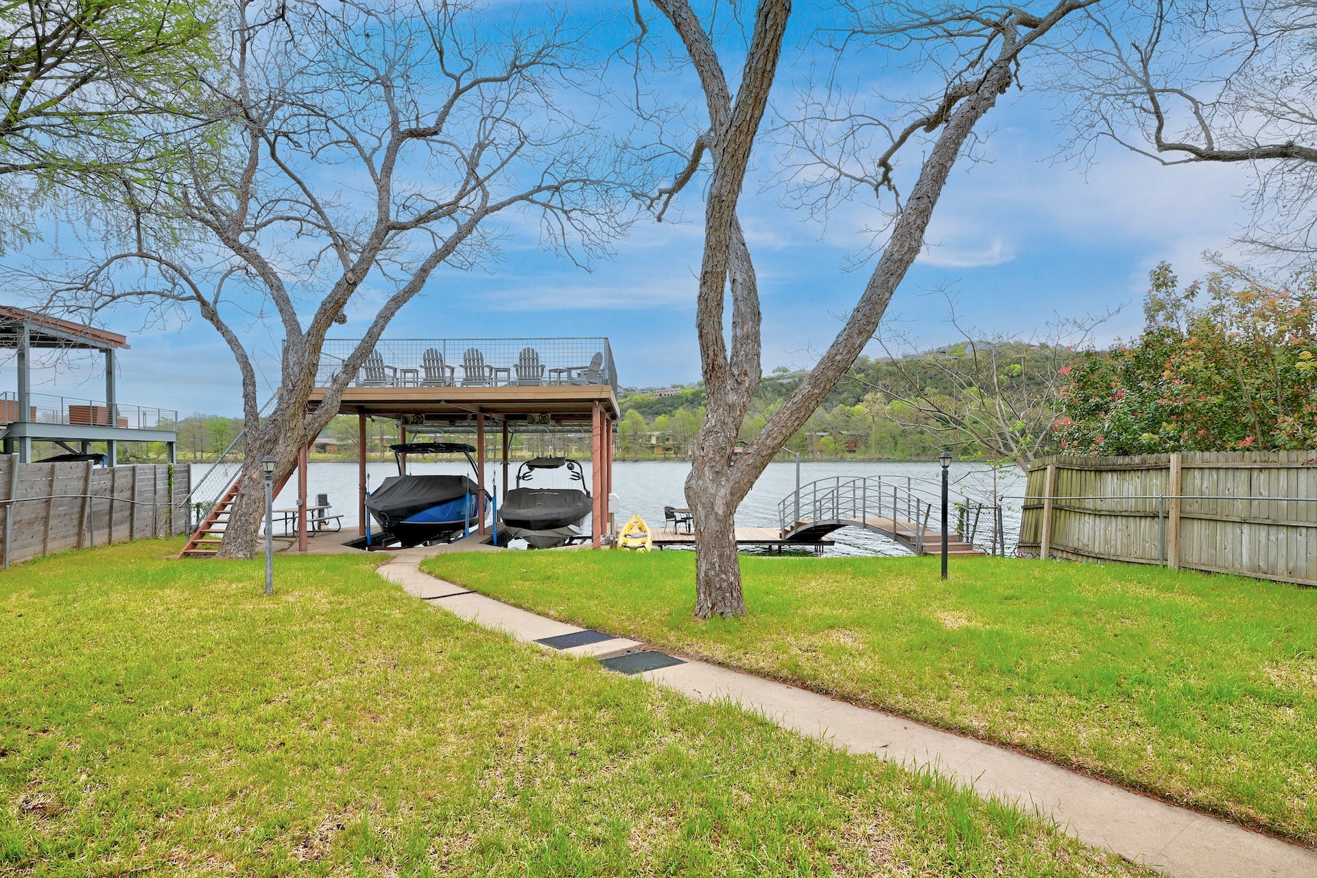Westlake Waterfront Bungalow