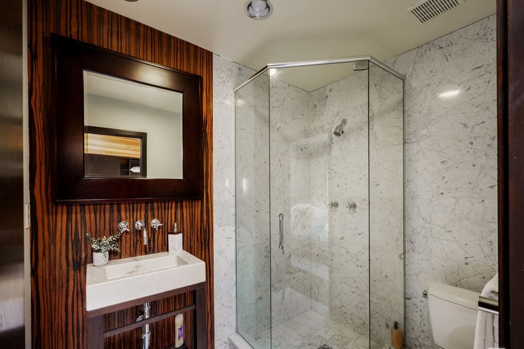 Orion Crest, Devlin Dr, 90069