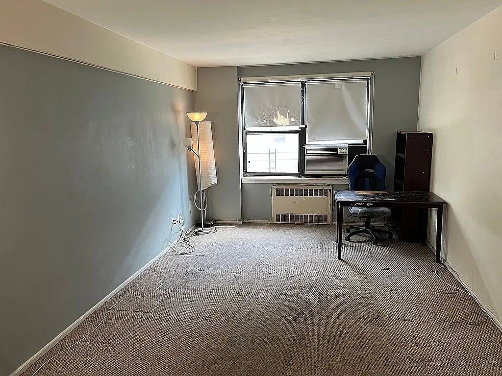 26-16 Union St, #2E