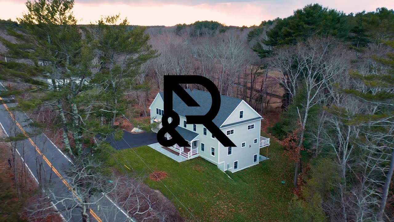 201 Moraine Street in Marshfield