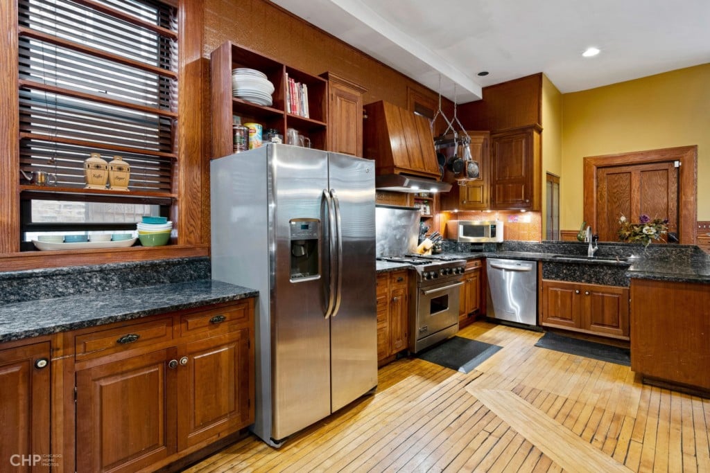 Featured Listing | 4563 S. Michigan Offered at $697,500