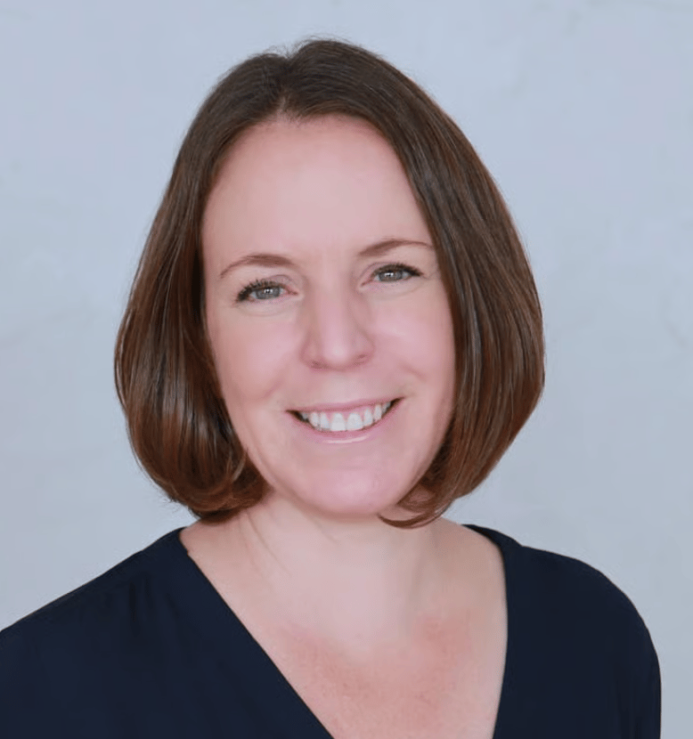 Alissa Custer Berkeley, CA Real Estate Agent Headshot