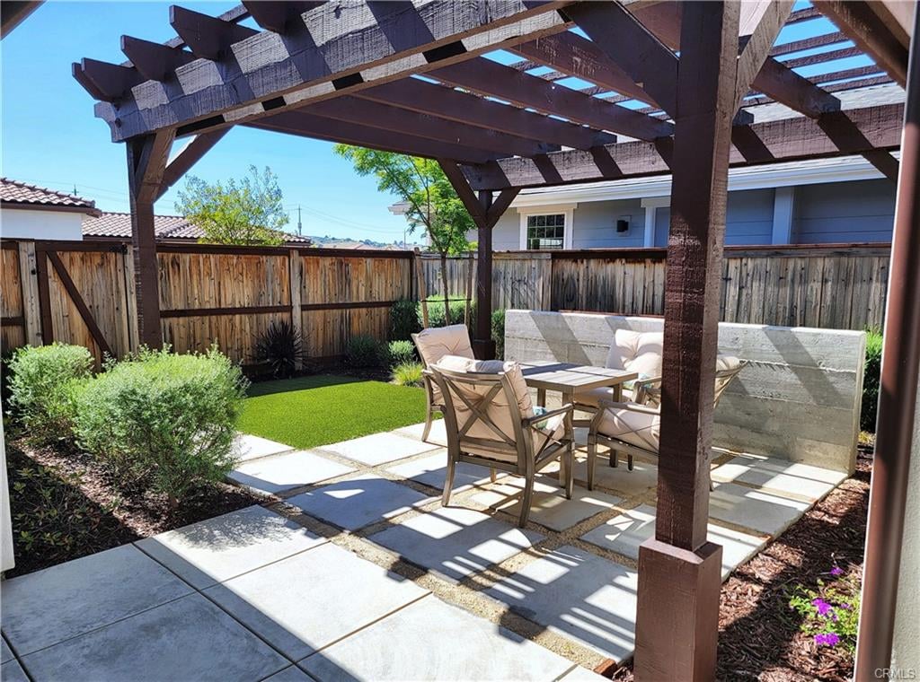 2337 Clubhouse Drive