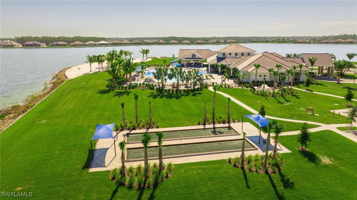 13761 Blue Bay Cir