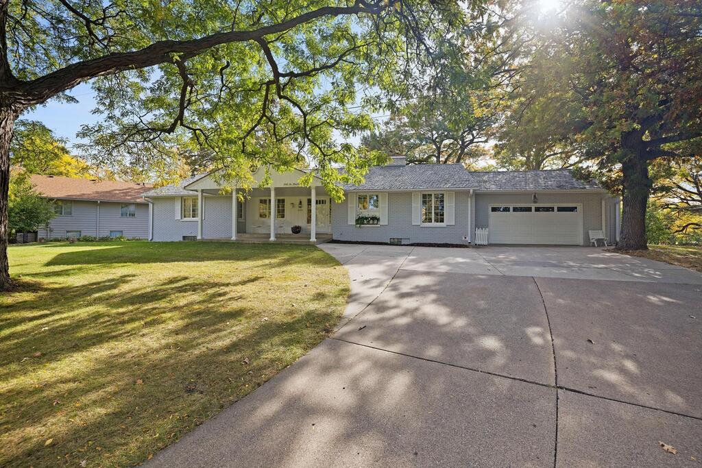6600 Cornelia Dr