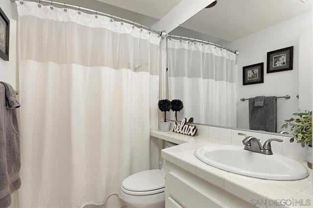 6057 Caminito Del Oeste