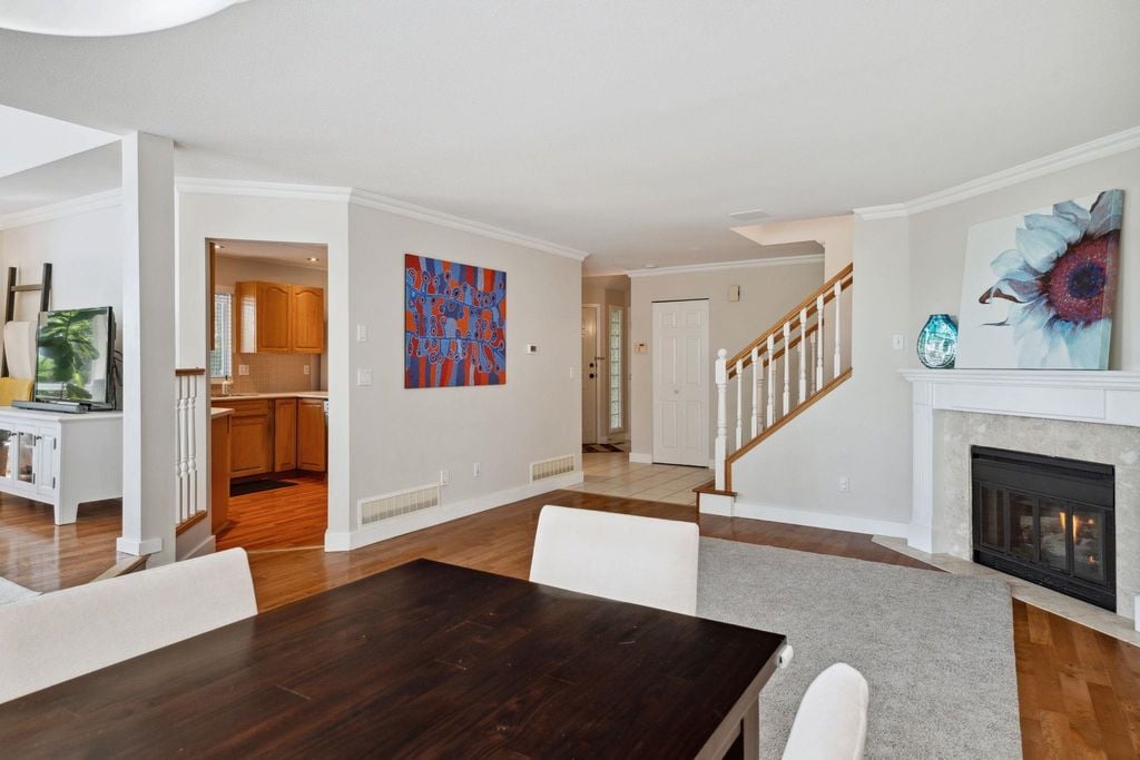 181 Ravine Dr, #20