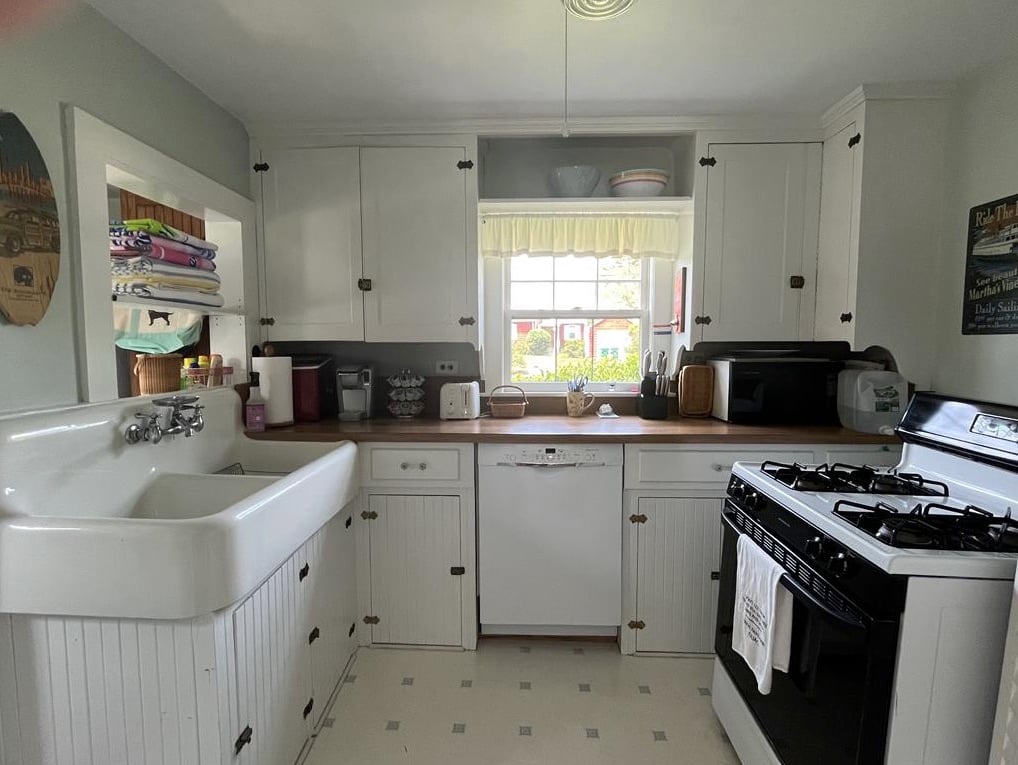 39 Hines Point Rd