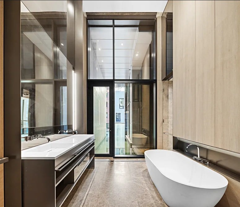 522 West 29th Street #3B