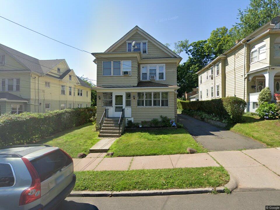 15 Pershing St