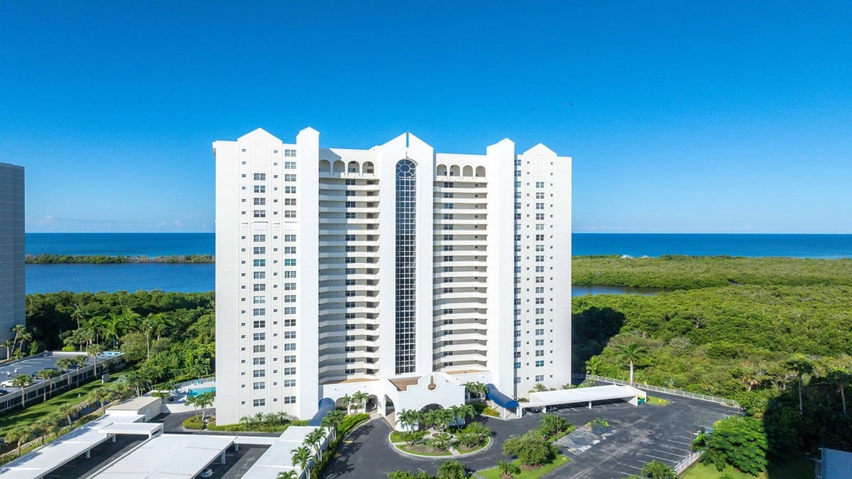 St Nicole at Pelican Bay, Naples Florida