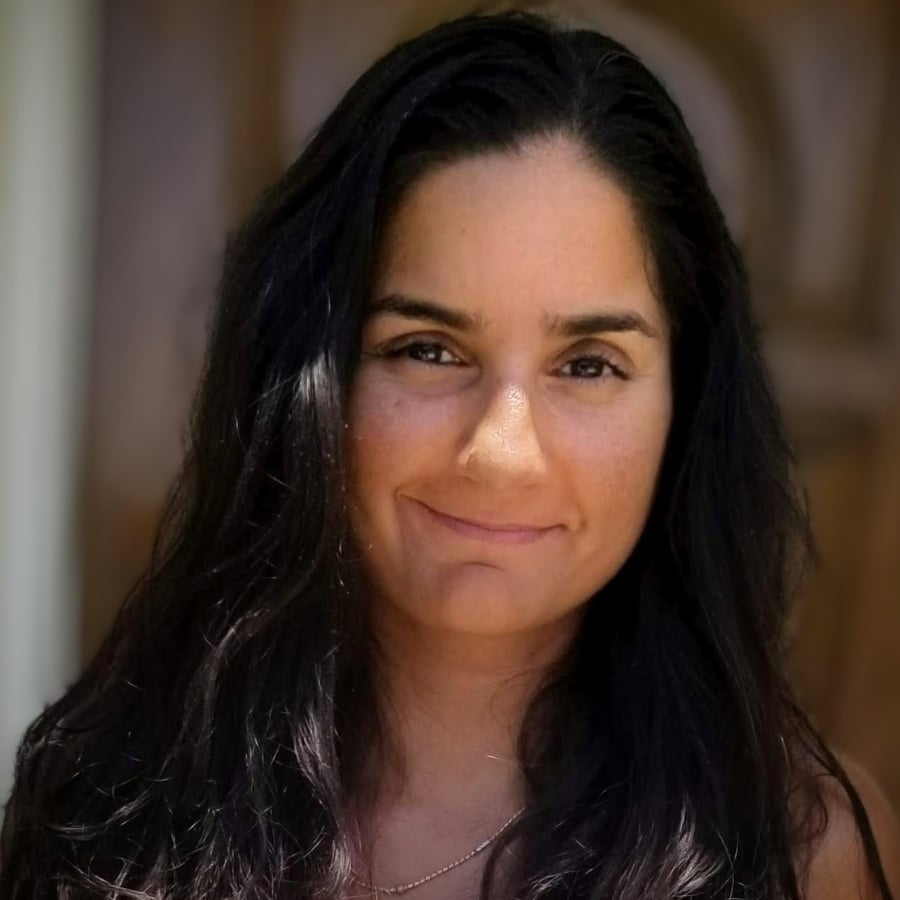 Malla Horner Key West, FL Real Estate Agent Headshot