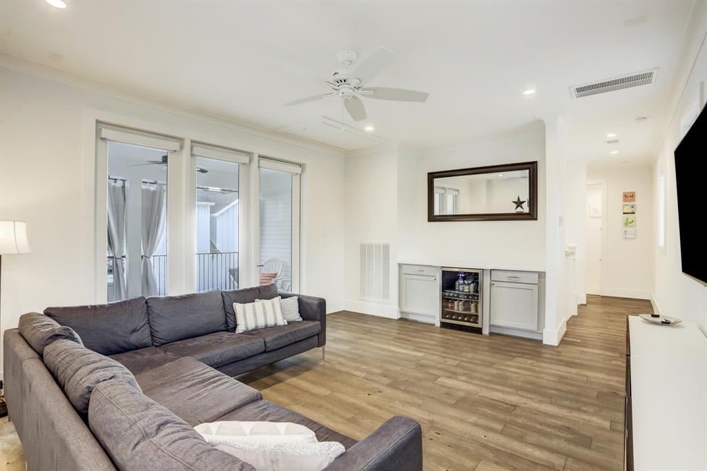504 W Cottage St Unit A