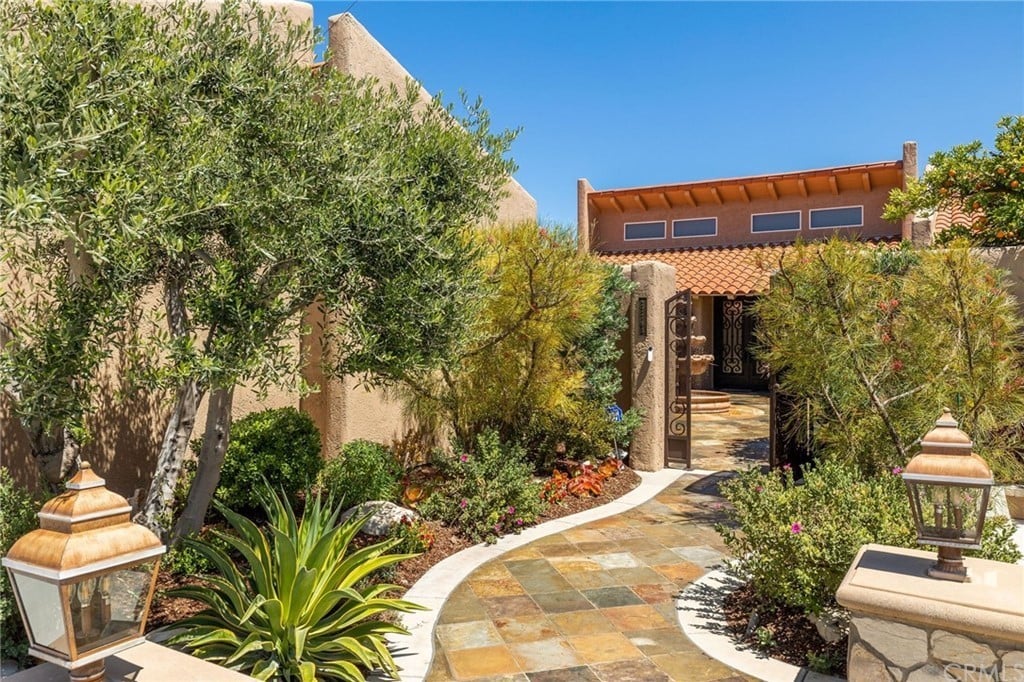 27783 Palos Verdes Dr E