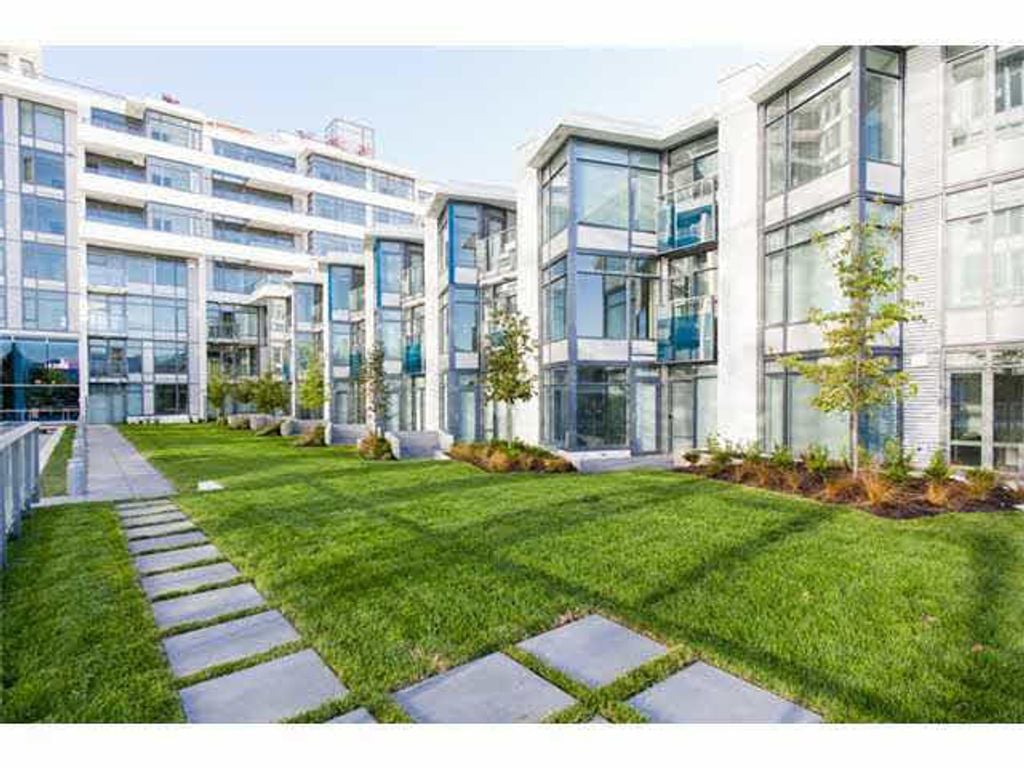 1777 W 7th Ave, #304
