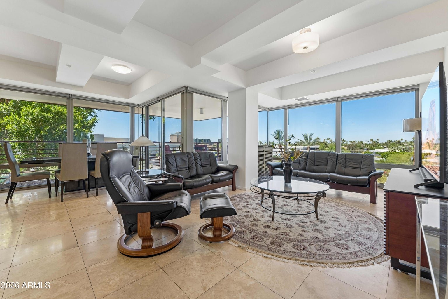 7117 E Rancho Vista Dr, #5001