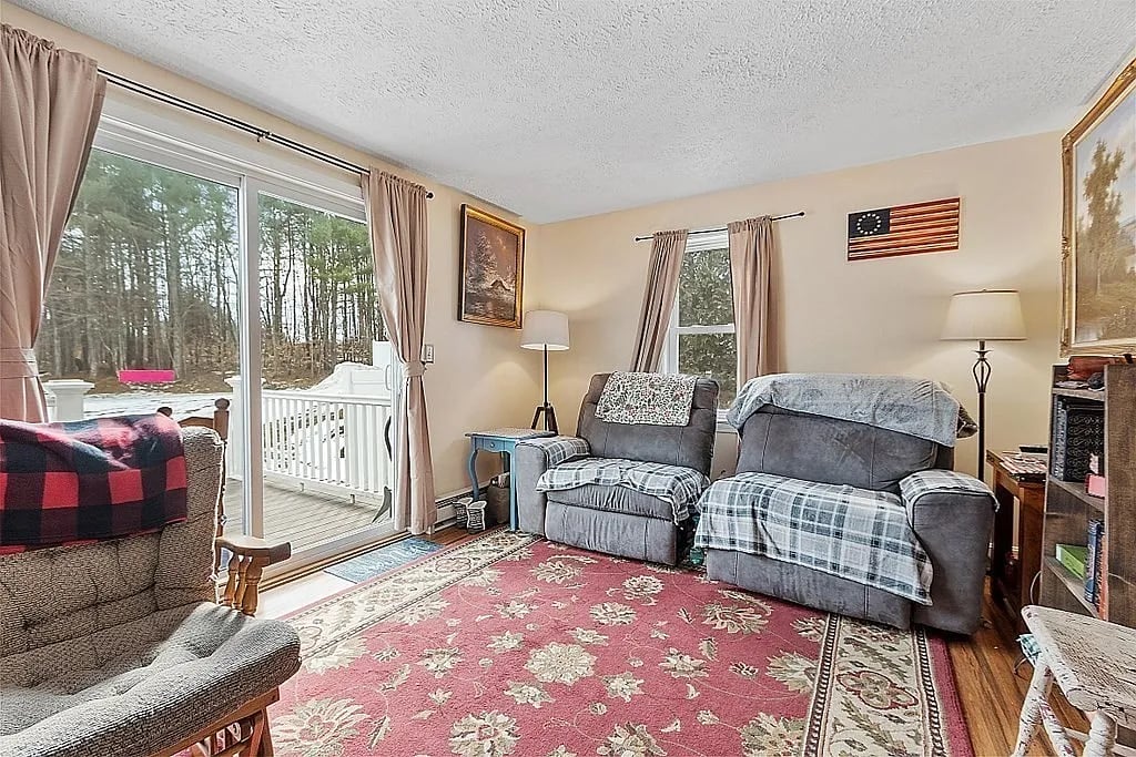 53 Olde Colonial Dr, APT 6