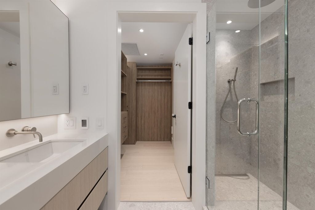 W 27th Ave, #772 