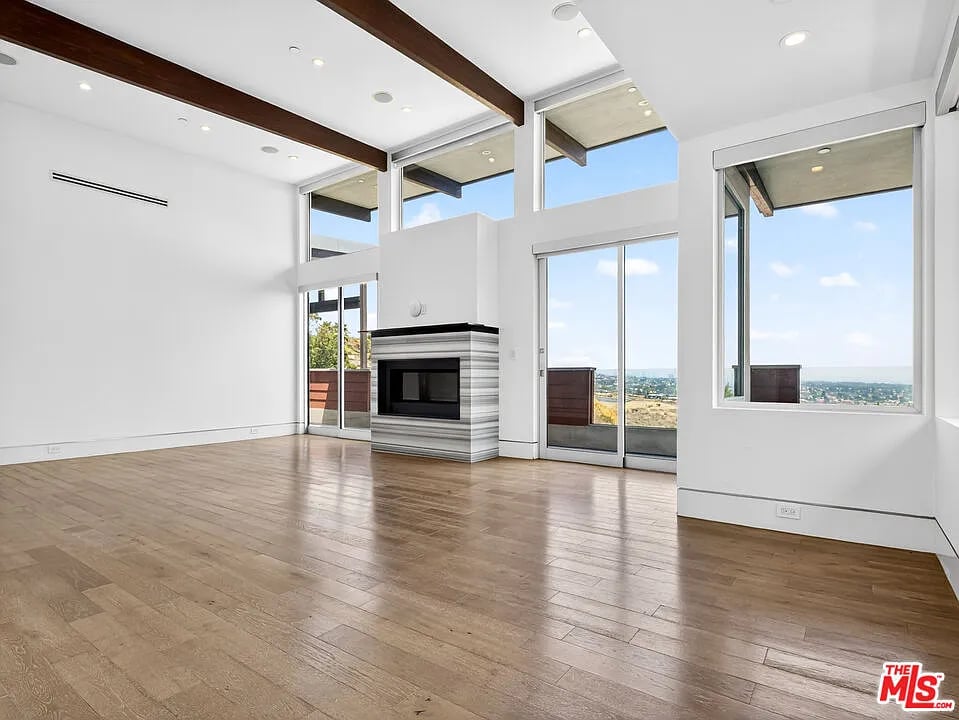 770 Paseo Miramar