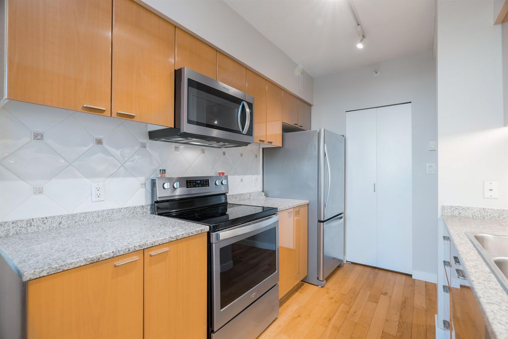 1288 W Georgia St, #3405