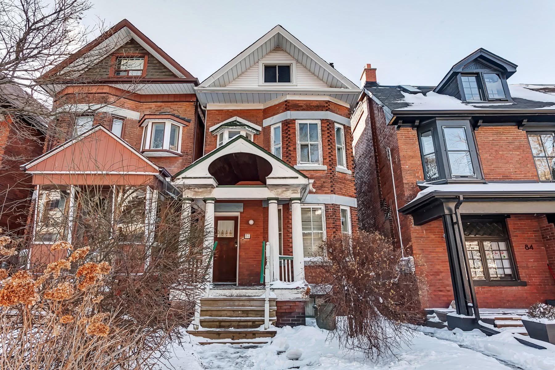 82 Glendale Ave