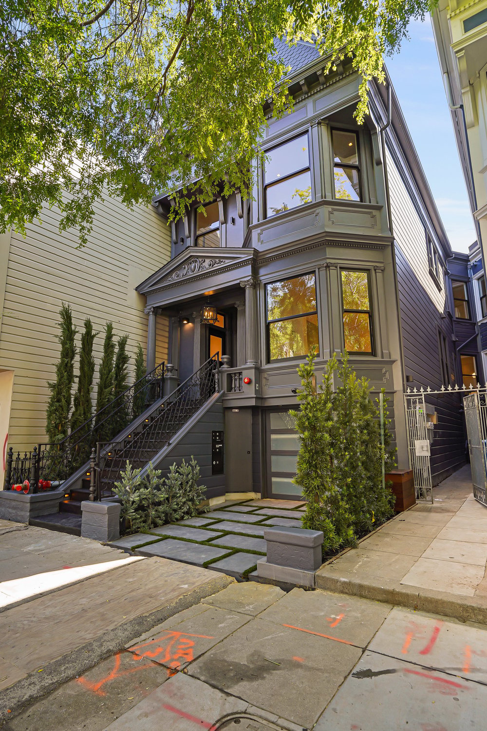 2853-2855A Folsom Street