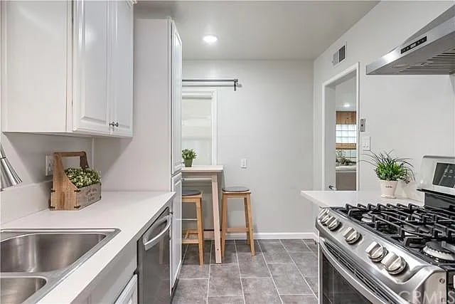 424 Canyon Dr