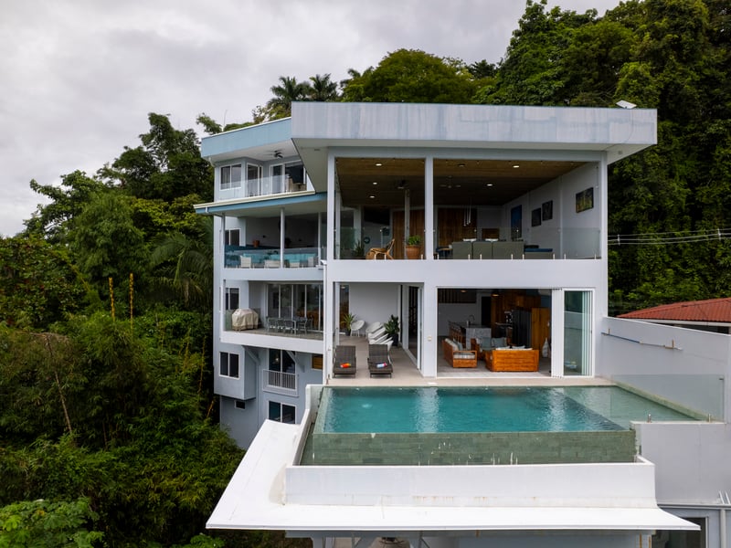Luxury Villa Costa Vida